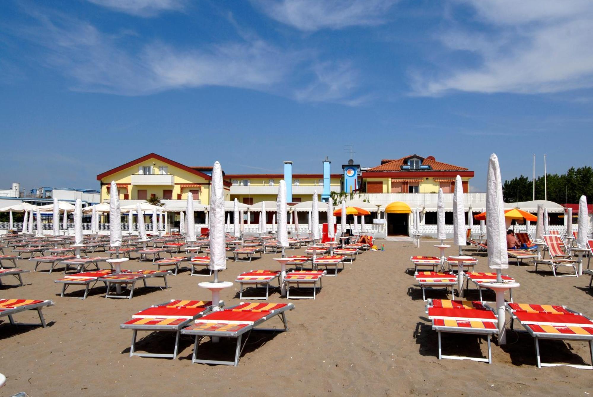 Hotel Righetto Fronte Mare Cavallino-Treporti Εξωτερικό φωτογραφία