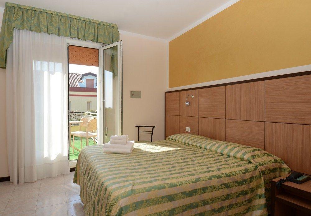 Hotel Righetto Fronte Mare Cavallino-Treporti Εξωτερικό φωτογραφία